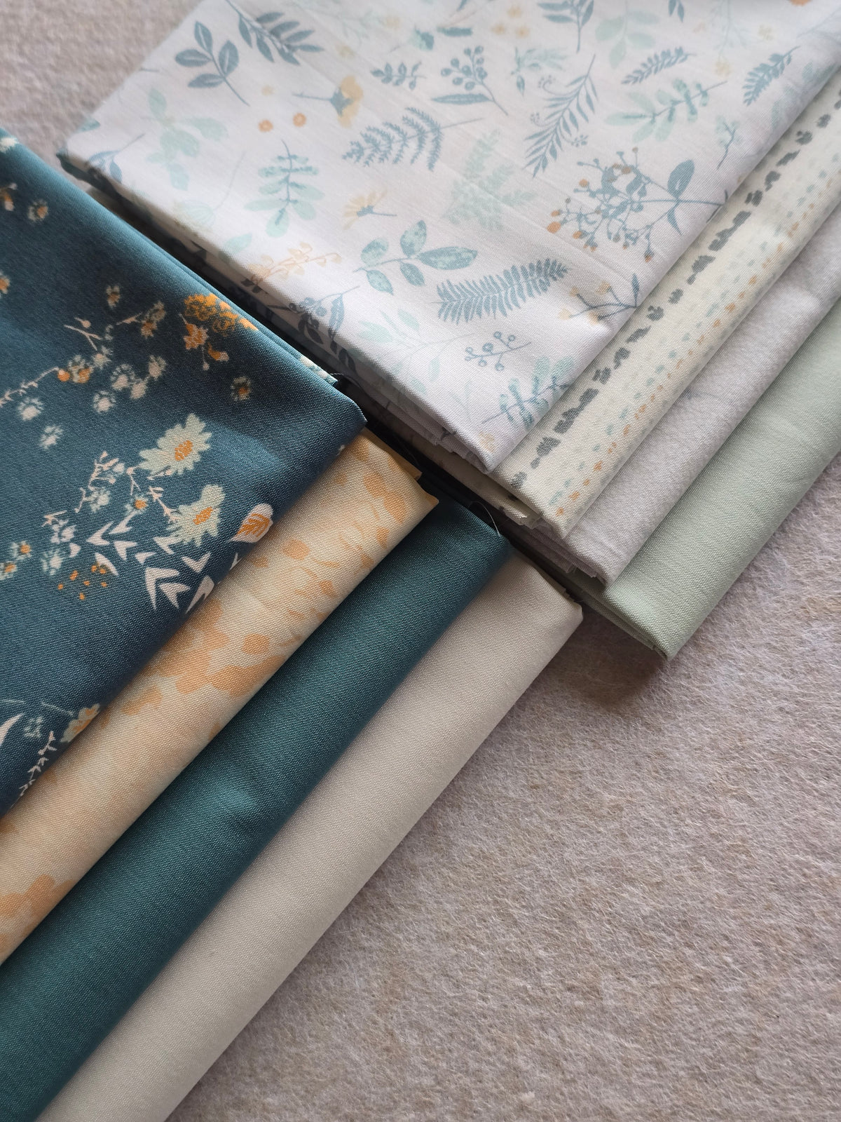 Wild Dunes - Curated Fat Quarter Bundle