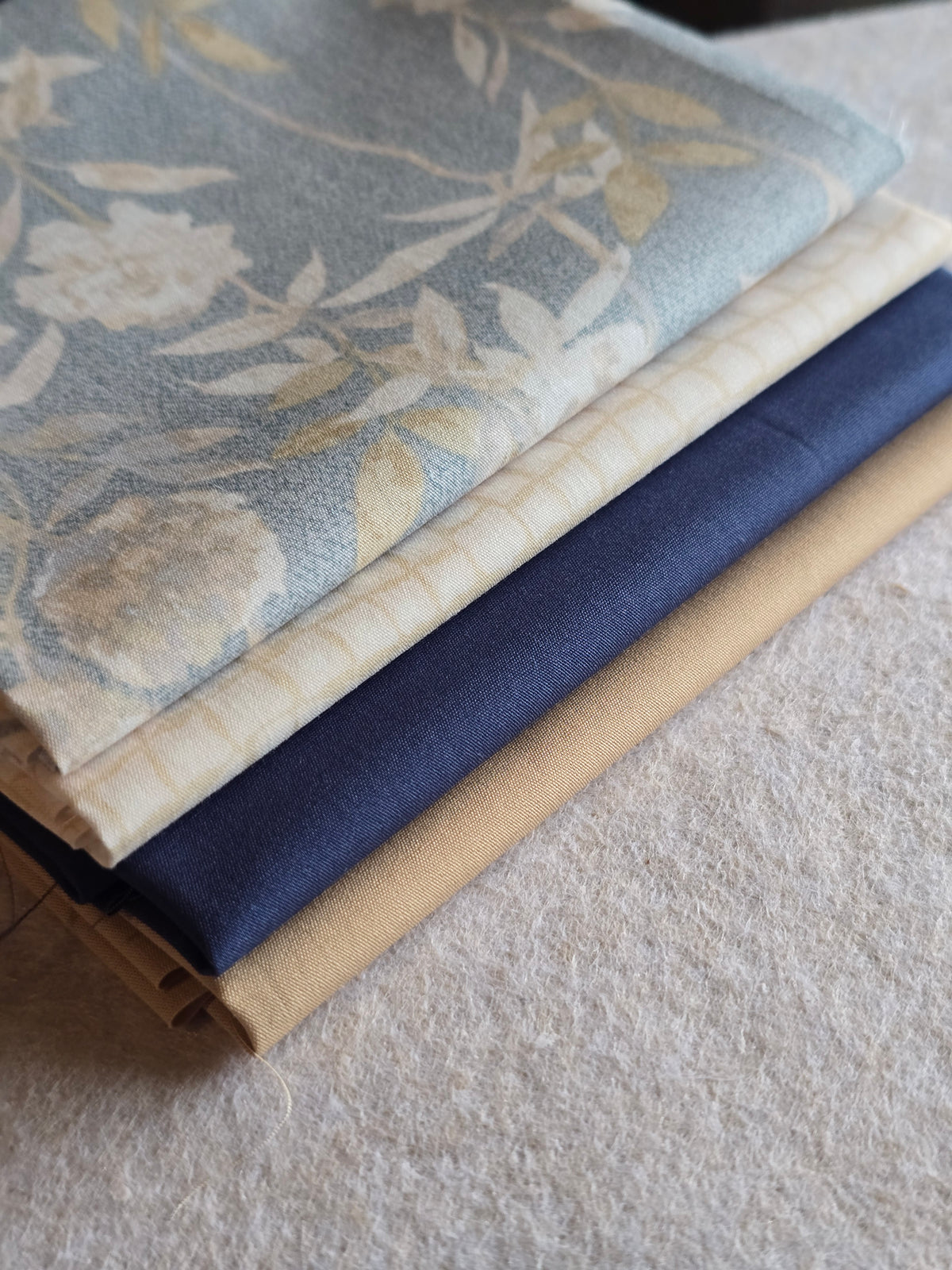 Muted Sands - Curated Fat Quarter Bundle