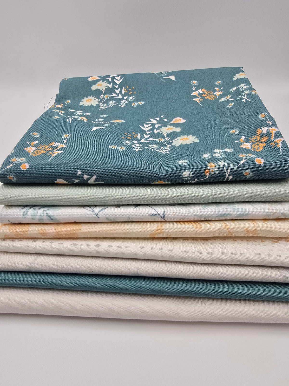 Wild Dunes - Curated Fat Quarter Bundle