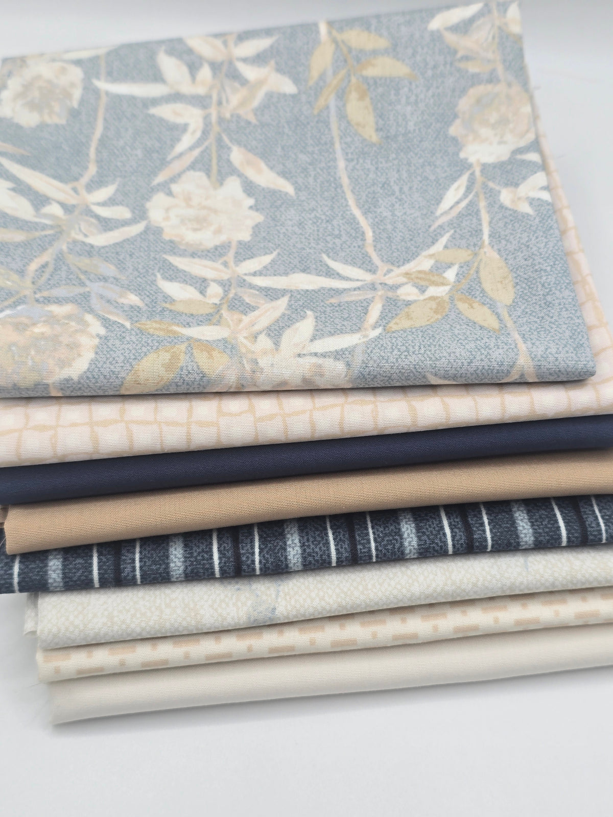 Muted Sands - Curated Fat Quarter Bundle