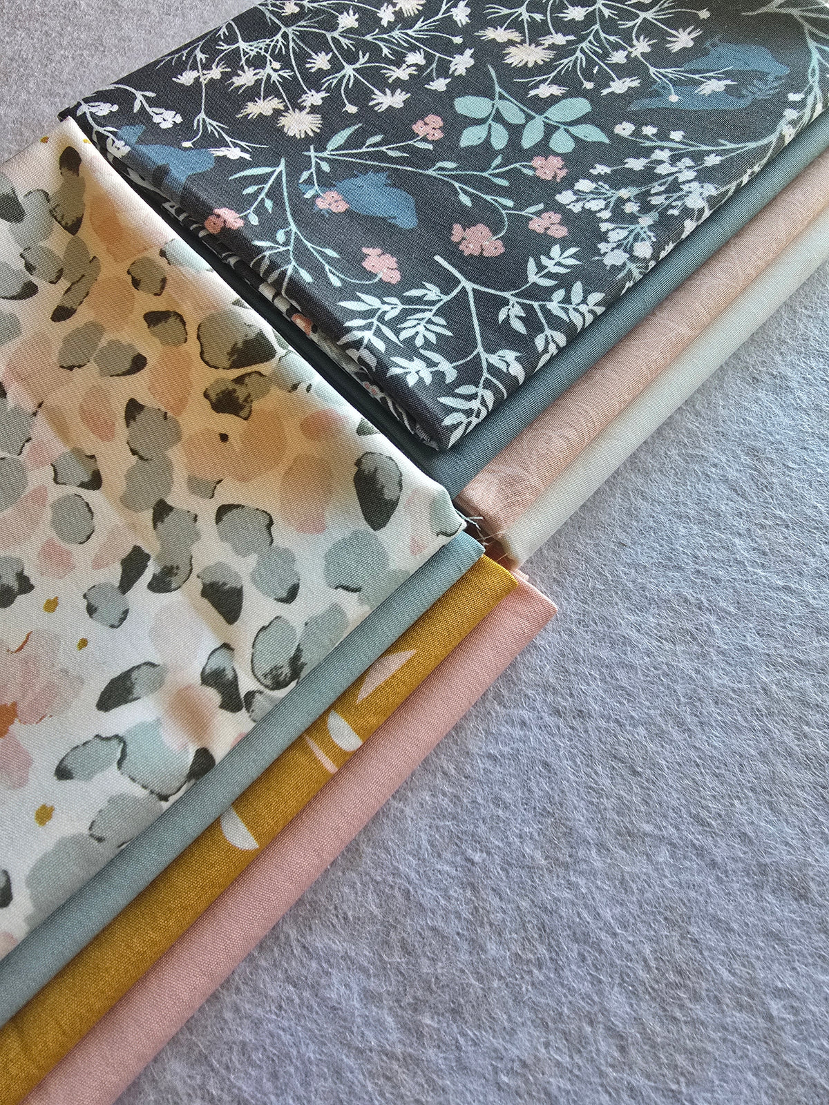 Weathered Coast - Curated Fat Quarter Bundle